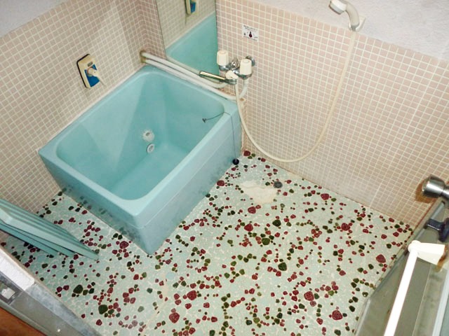 バス・シャワールーム