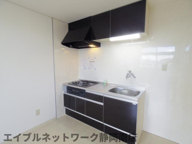 キッチン　お料理しやすいキッチンです