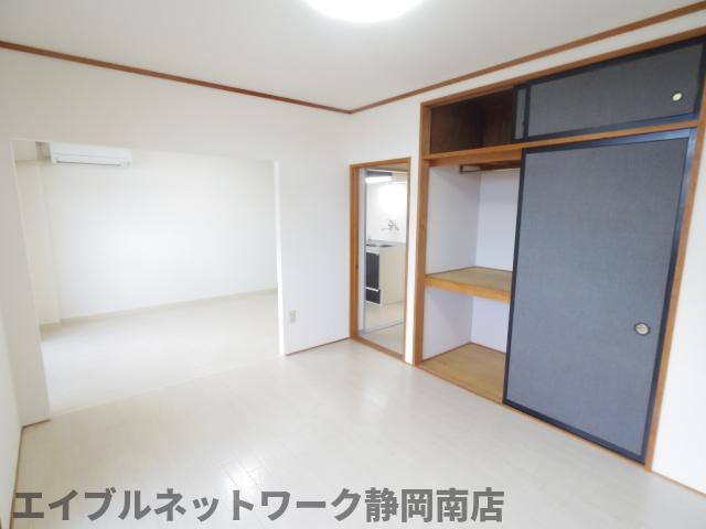 その他部屋・スペース　内装は落ち着いています