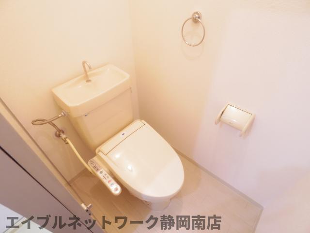 トイレ　トイレです