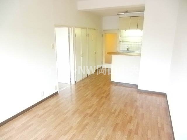 居室・リビング　リビング