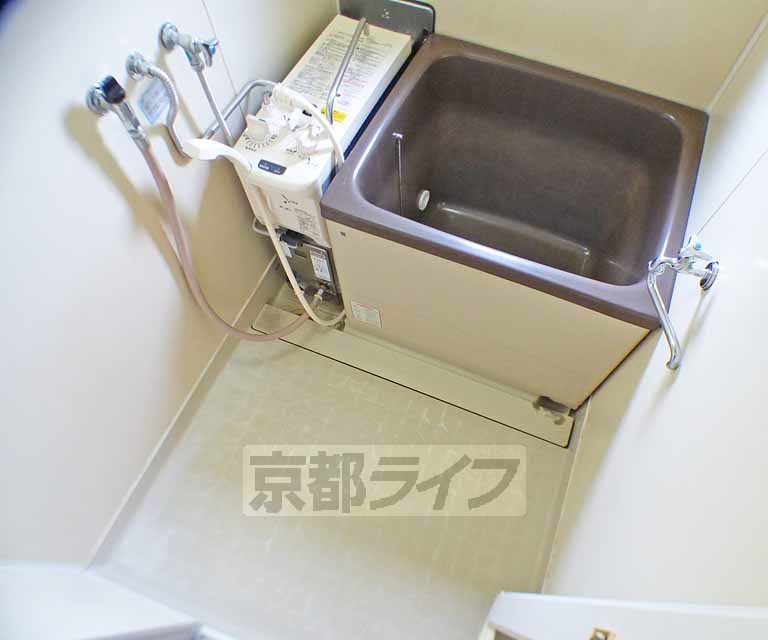 バス・シャワールーム　バスです。