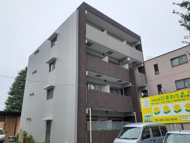 府中市美好町のマンションの建物外観