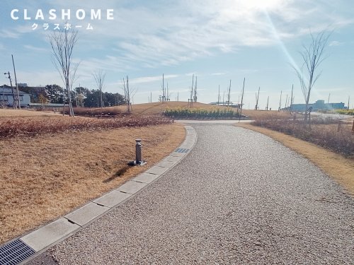 【碧南市油渕町のマンションの公園】