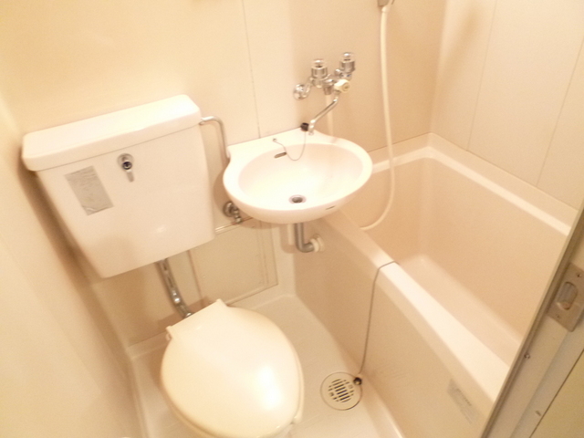 バス・シャワールーム　バスルーム