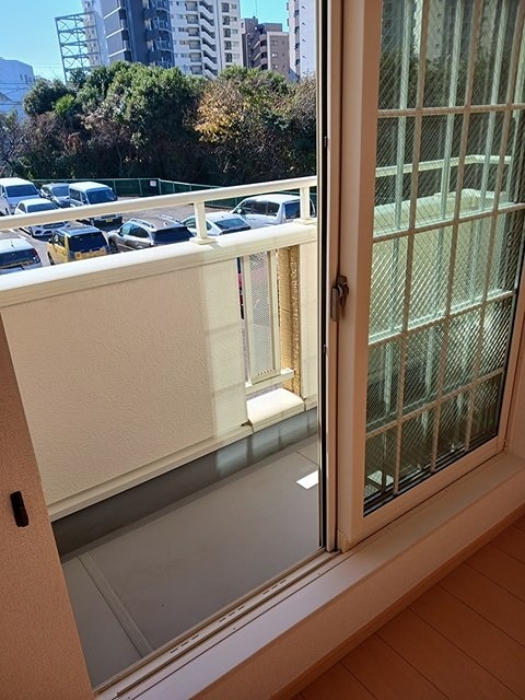 バルコニー　南向きです。