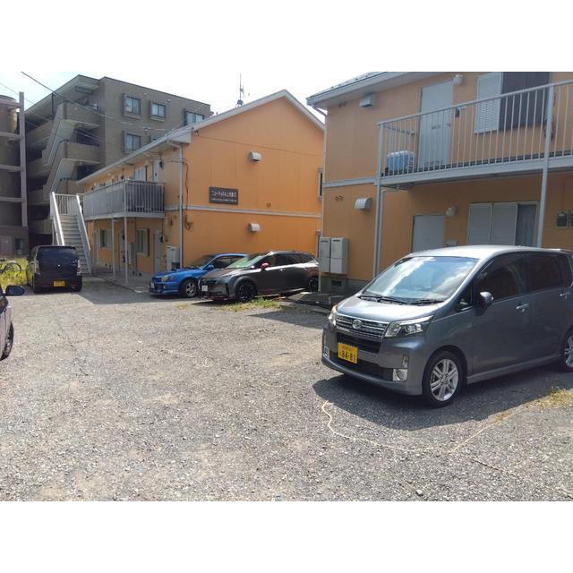 駐車場　目の前に駐車場あり！