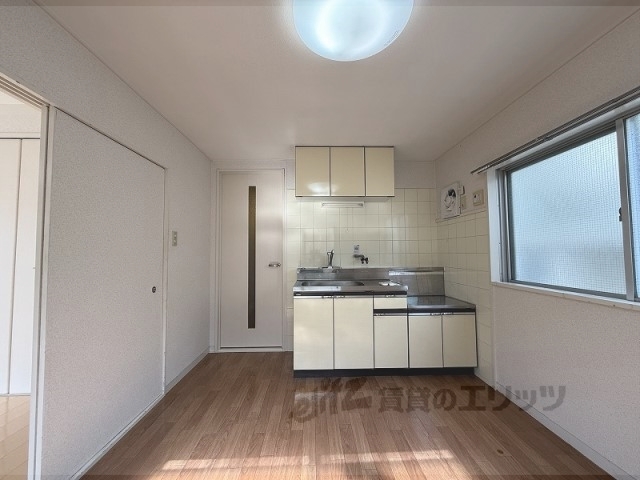 居室・リビング　居室