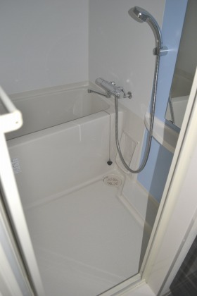 バス・シャワールーム　お風呂で日々の疲れを落としましょう