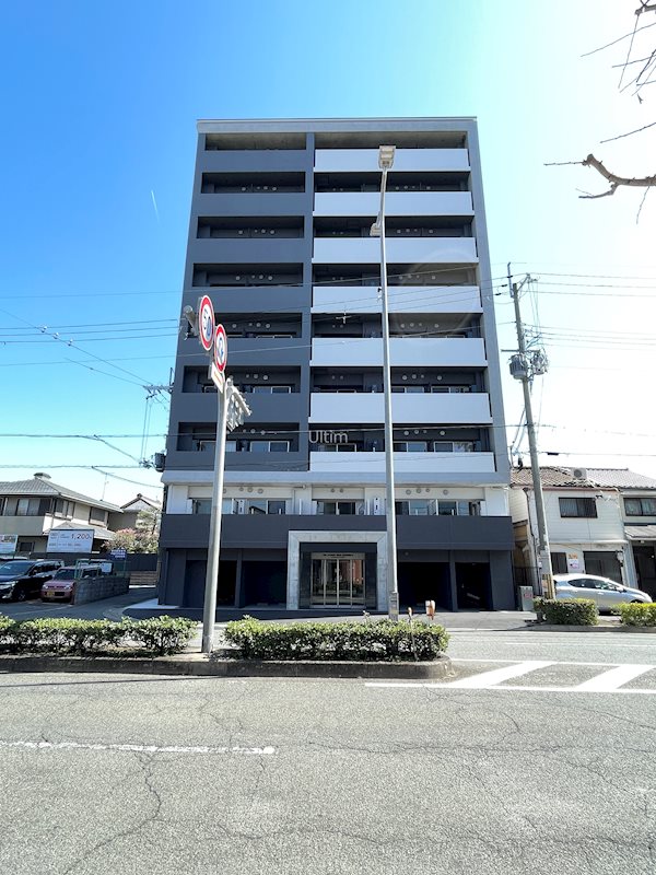 THE GARNET SUITE RESIDENCE 京都駅南の建物外観