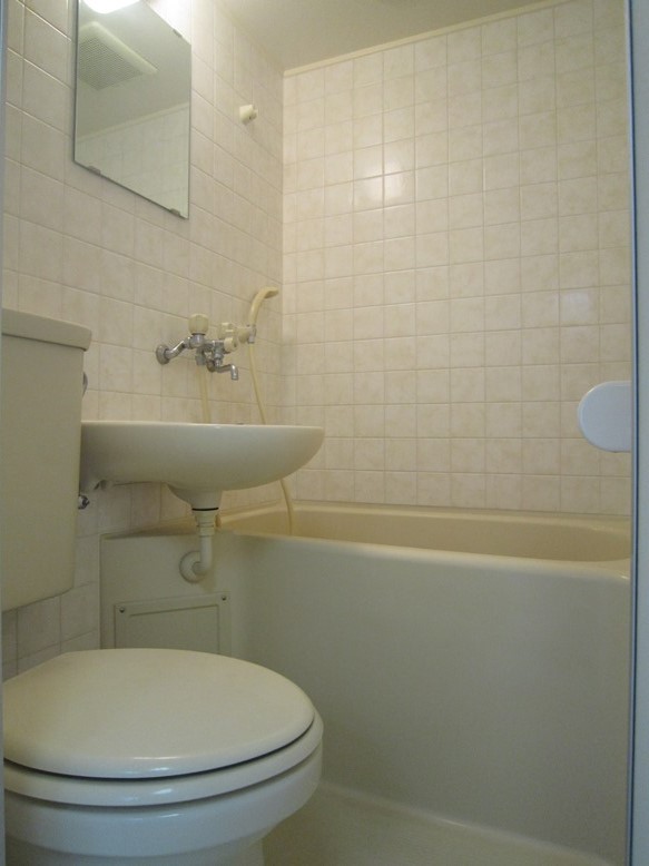 トイレ　バストイレ別タイプ