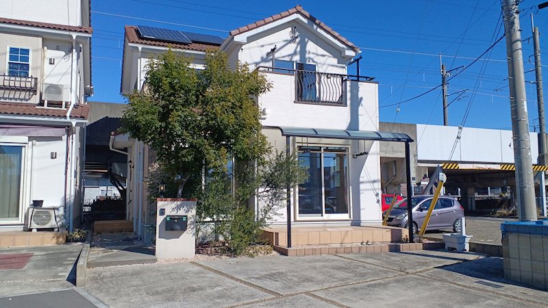 建物外観　陽当り良好の賃貸戸建♪