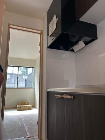 キッチン　IHの2口コンロで安心安全に、お料理が楽しめますね。