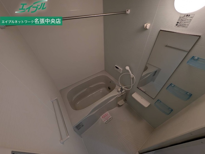バス・シャワールーム　同型タイプ画像