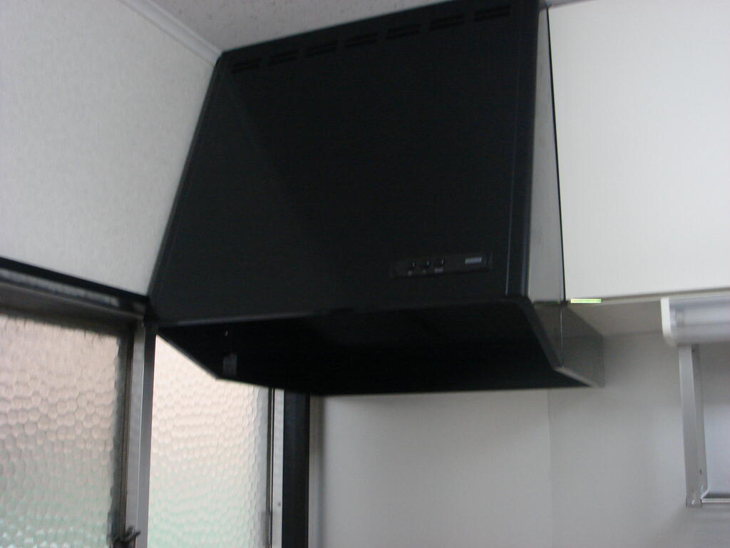 その他設備　レンジフード付き換気扇