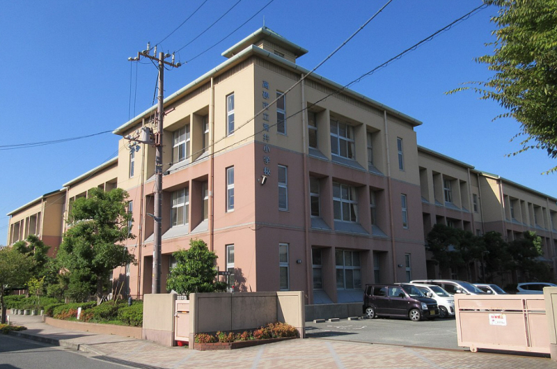 小学校　荒井小学校（小学校）まで406m