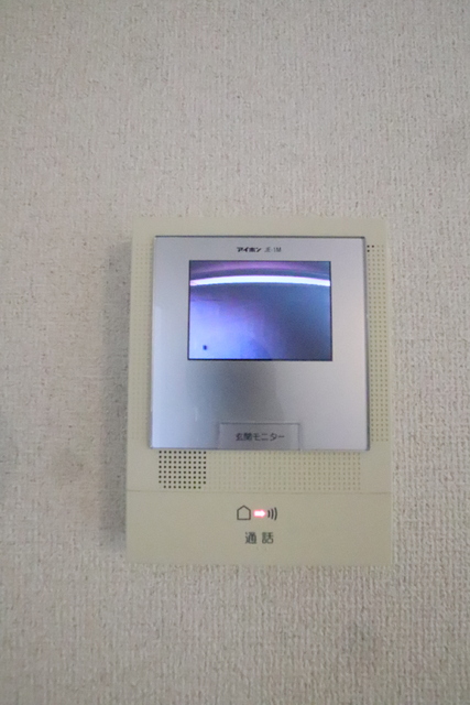 セキュリティ　ＴＶモニター付きインターホンです♪