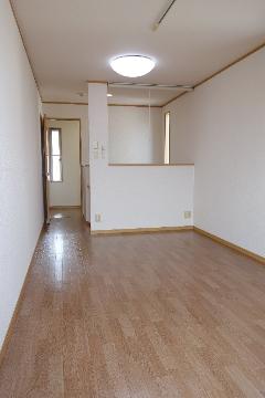 居室・リビング　室内