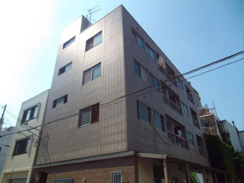 建物外観　岡村マンション