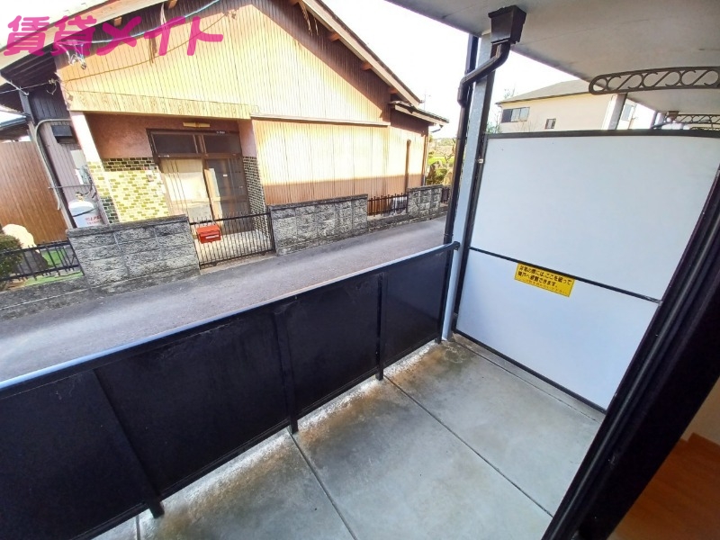 バルコニー　同物件別室の画像です