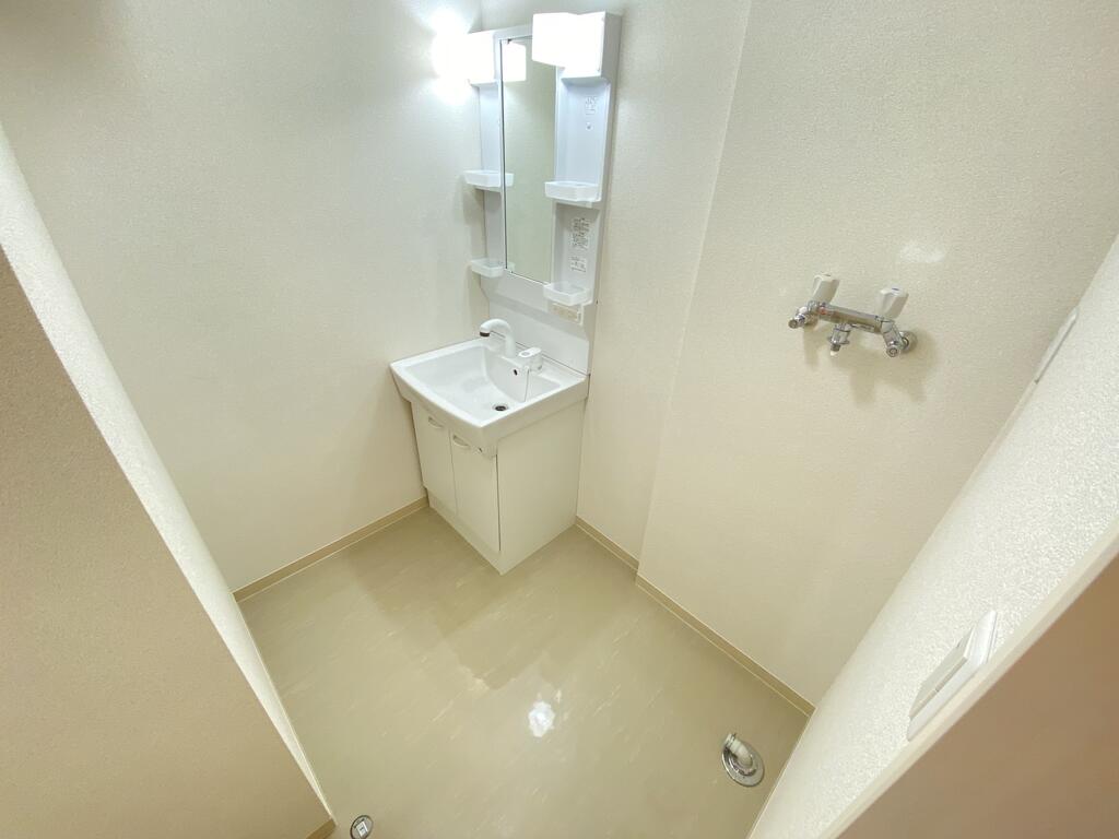 洗面設備　※同間取り類似部屋参考画像です