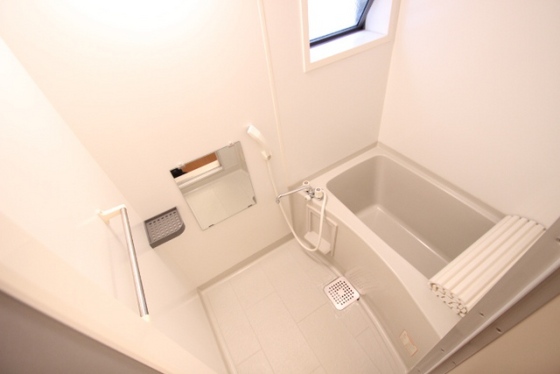 バス・シャワールーム　※他号室のお写真となります。