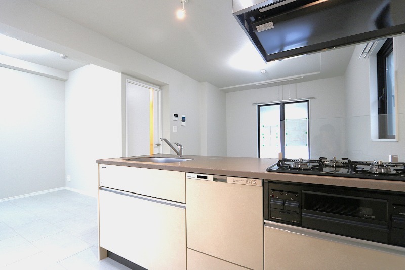 キッチン　調理スペースがしっかりございます