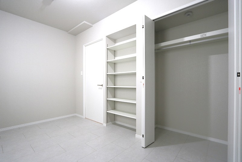 収納　お洋服がおおい方でも安心の収納