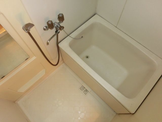 バス・シャワールーム　浴室