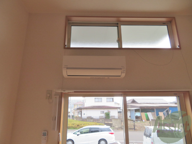 その他設備　エアコンが設置してありますので、寒暖対策もばっちり。