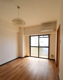 居室・リビング　※現況優先