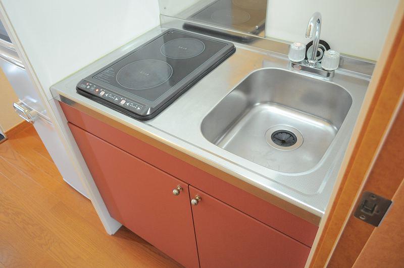キッチン　2口コンロでお料理もラクラク