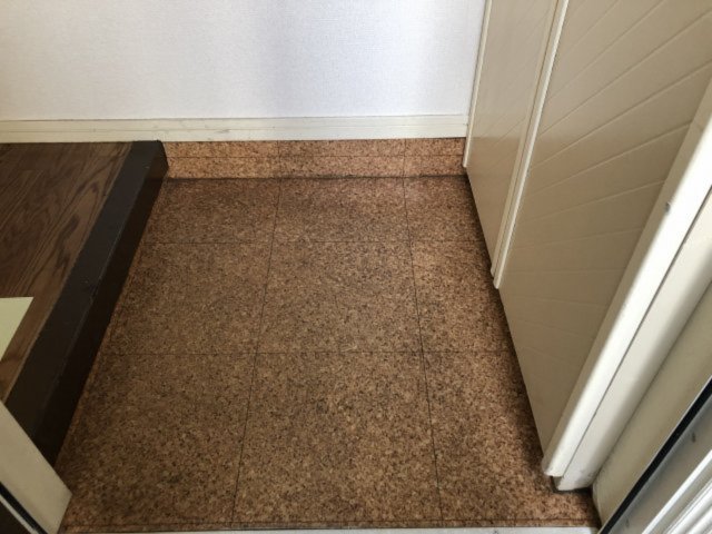 玄関　別部屋参照