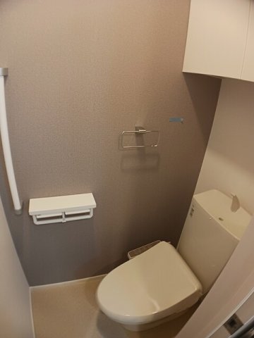 トイレ　コンパクトで使いやすいトイレです