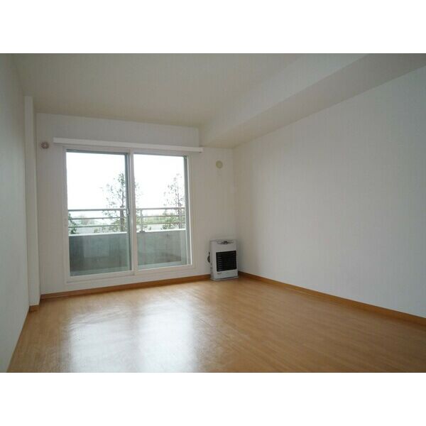 居室・リビング　ゆったり過ごせるリビングです