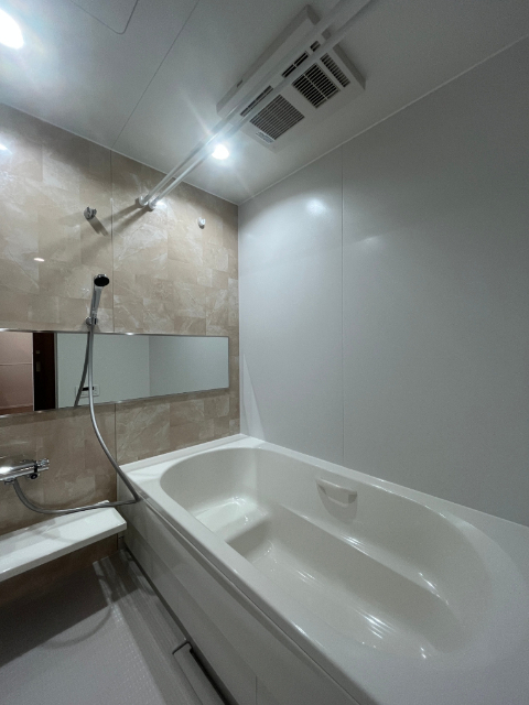 バス・シャワールーム