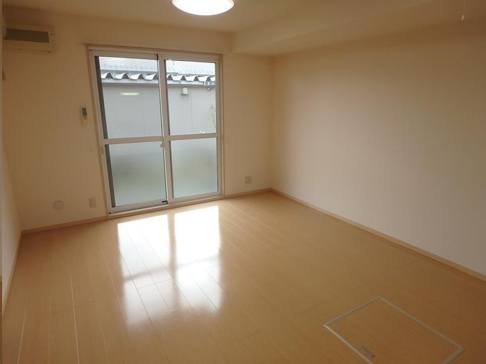 居室・リビング　すべて参考写真です。