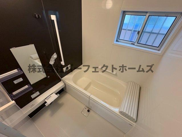 バス・シャワールーム　お風呂です