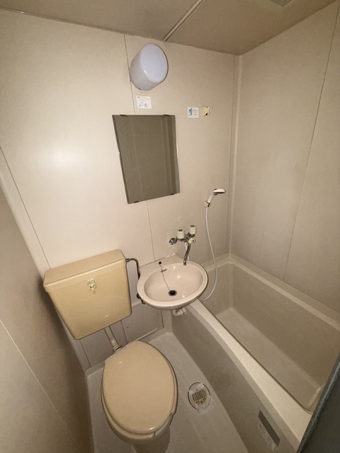 バス・シャワールーム　別号室参考写真となります