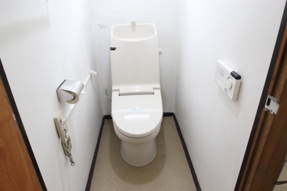 トイレ　※別号屋の写真です