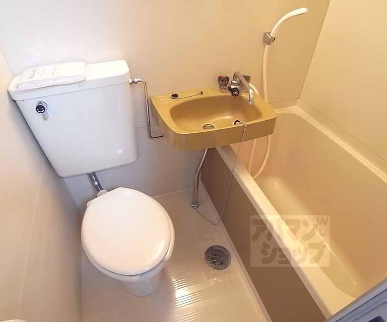 バス・シャワールーム　３点ユニットバス