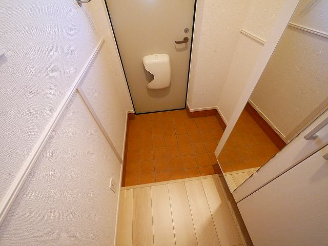 玄関　明るい玄関です