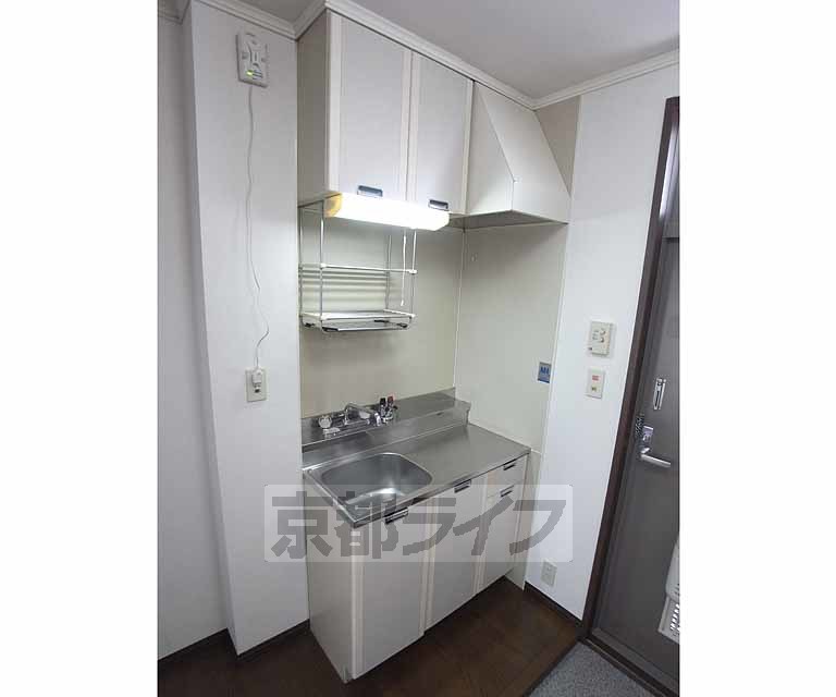 キッチン　コンパクトなキッチンです。