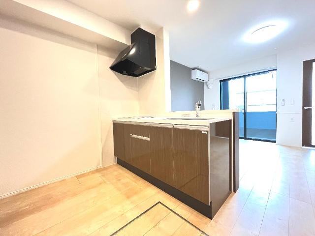 キッチン　リビング