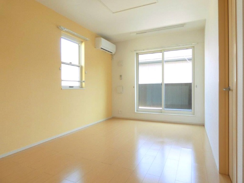 居室・リビング　図面と現状に相違がある場合には現状を優先