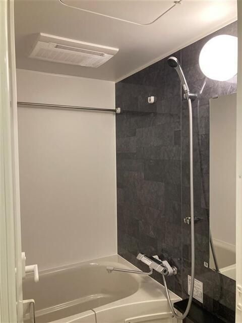 バス・シャワールーム　別号室の参考写真