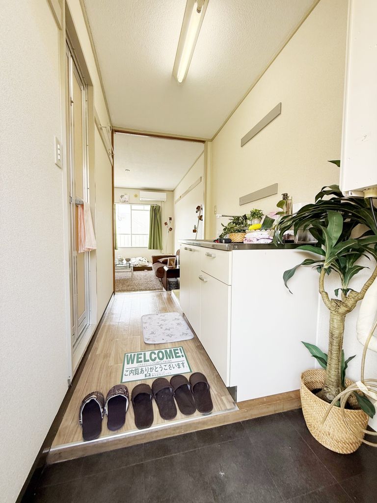 玄関　★お部屋探しは株式会社タウンハウジング東京まで★