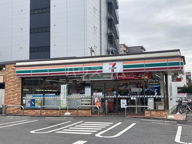 コンビニ　セブンイレブン　名古屋岩塚町店（コンビニ）まで182m