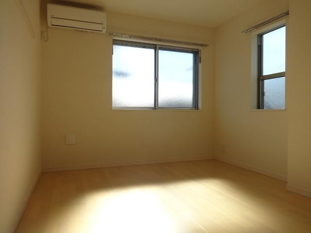 その他部屋・スペース　★★2面採光で明るいお部屋★★