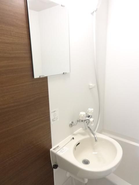 洗面設備　★★嬉しい鏡付き★★